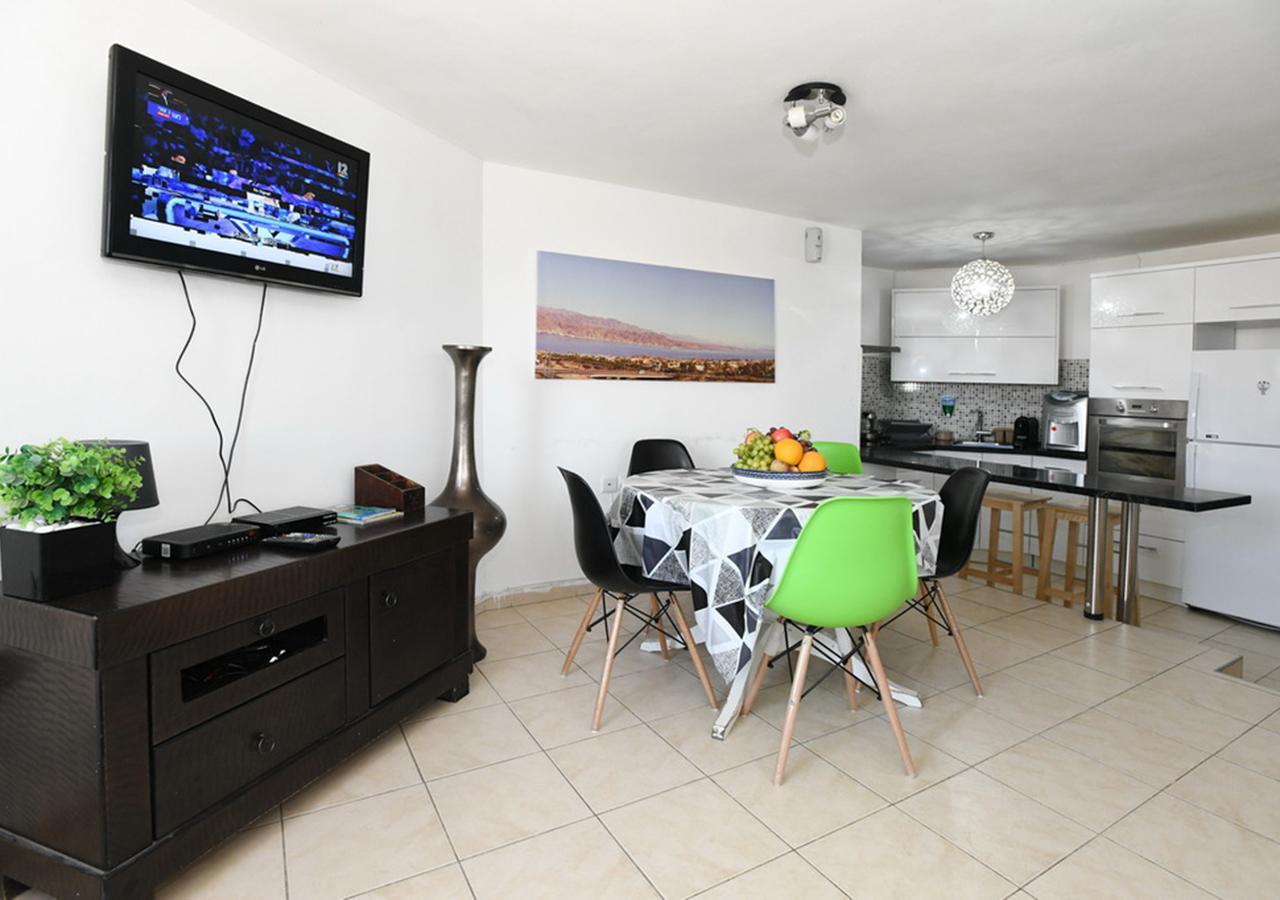 Avi'S Suites Eilat Exterior foto